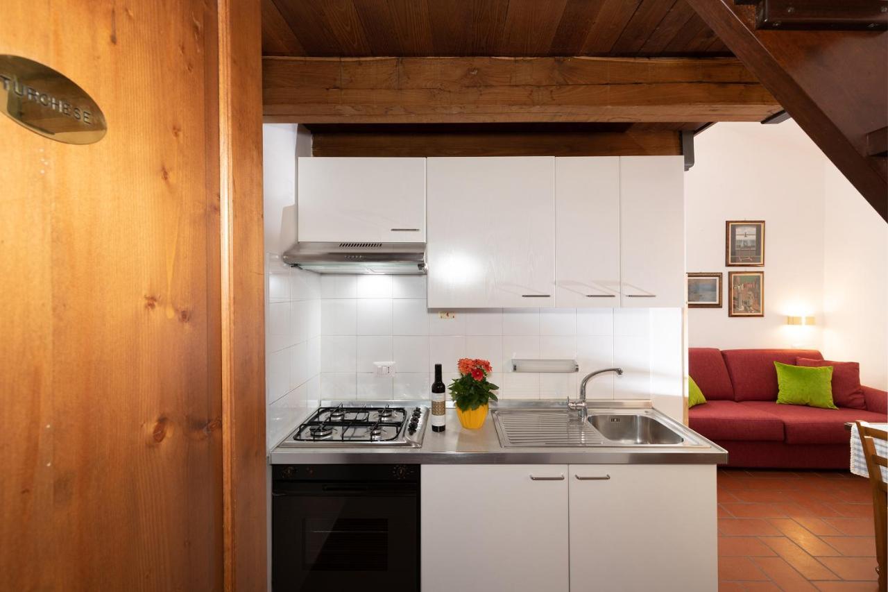 Turchese Apartment สเปลโล ภายนอก รูปภาพ